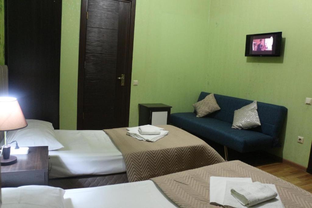 Hotel Albatros Batoumi Extérieur photo